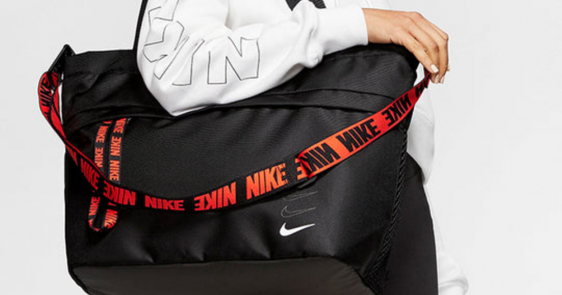 Khám Phá Các Mẫu Túi Nike Mới Nhất 2025 – Thời Trang Kết Hợp Công Năng Khám Phá Các Mẫu Túi Nike Mới Nhất 2025 – Thời Trang Kết Hợp Công Năng