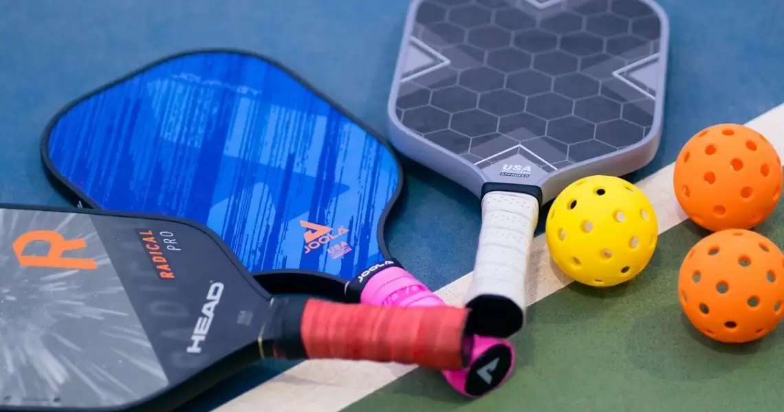 Chọn Gậy Đánh Pickleball: Bắt Trend Môn Thể Thao Hot Nhất Gen Z
