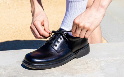 Giày Da Clarks Có Thực Sự Đáng Mua Hơn Các Thương Hiệu Khác?