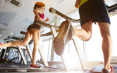 Giày Chạy Bộ Có Đá Bóng, Tập Gym Được Không? Sự Thật Khiến Bạn Bất Ngờ!