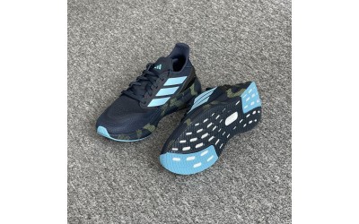 So Sánh Ultraboost, Pureboost Và Supernova – Lựa Chọn Hoàn Hảo Cho Người Yêu Thể Thao?