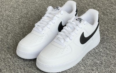 5 Kiểu Giày Không Bao Giờ Lỗi Mốt Dù Trend Có Thay Đổi