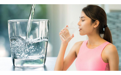 Uống Nước Đúng Cách: Bí Quyết Giữ Dáng, Đẹp Da Và Hơn Thế Nữa