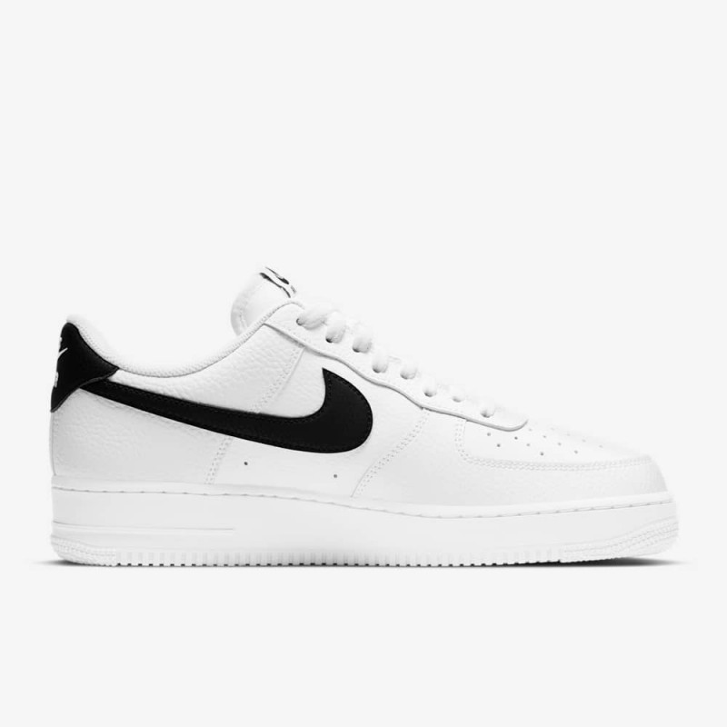 Giày Nike Air Force 1 '07 Nam - Trắng Đen Giày Nike Air Force 1 '07 Nam - Trắng Đen