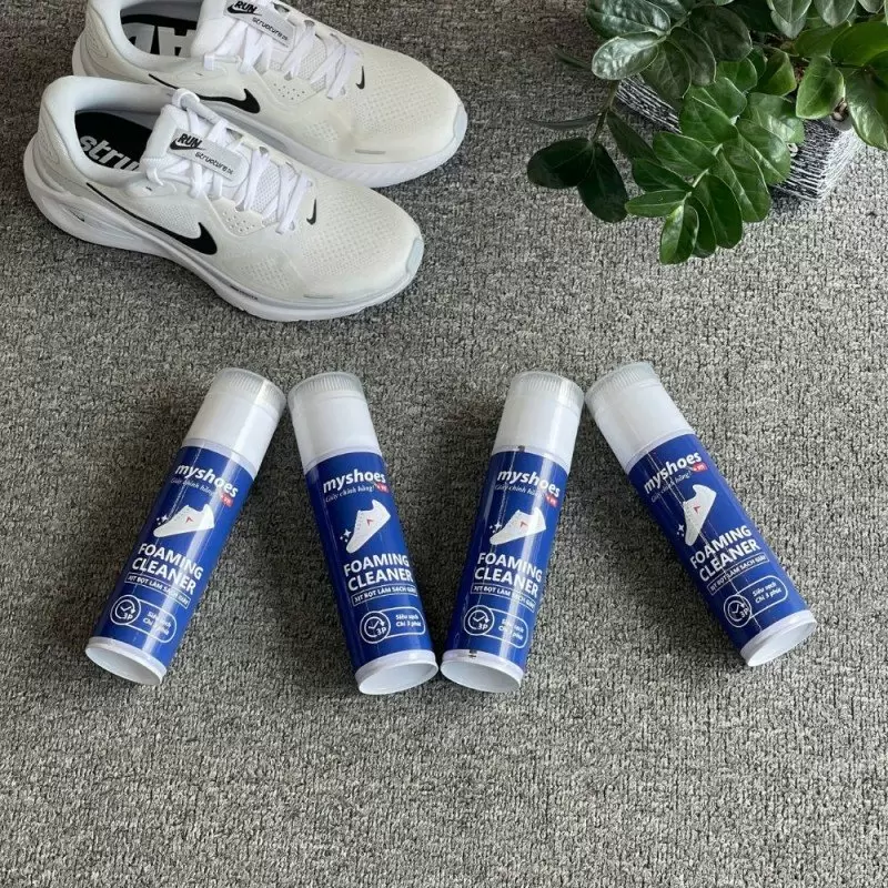 Xịt Bọt ION Làm Sạch Giày Myshoes Foaming Cleaner 300ml
