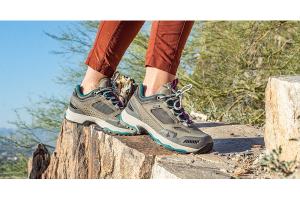 Giày Trekking Vs Giày Running: Khác Nhau Ở Điểm Nào? 