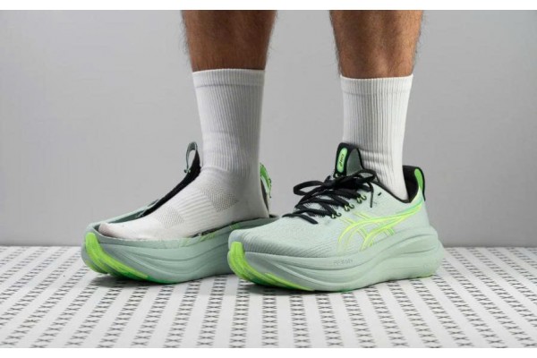 Đánh Giá Giày ASICS Gel-Nimbus 28: Liệu Có Phải “Ông Hoàng Cushion”?