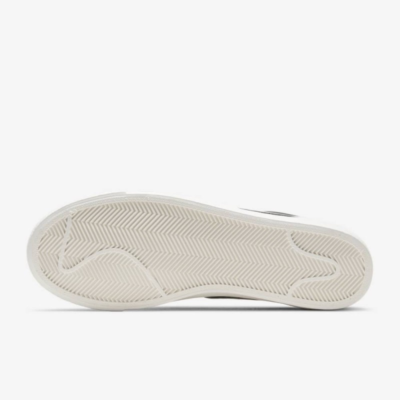 Giày Nike Blazer Low '77 Vintage Nam - Đen Trắng