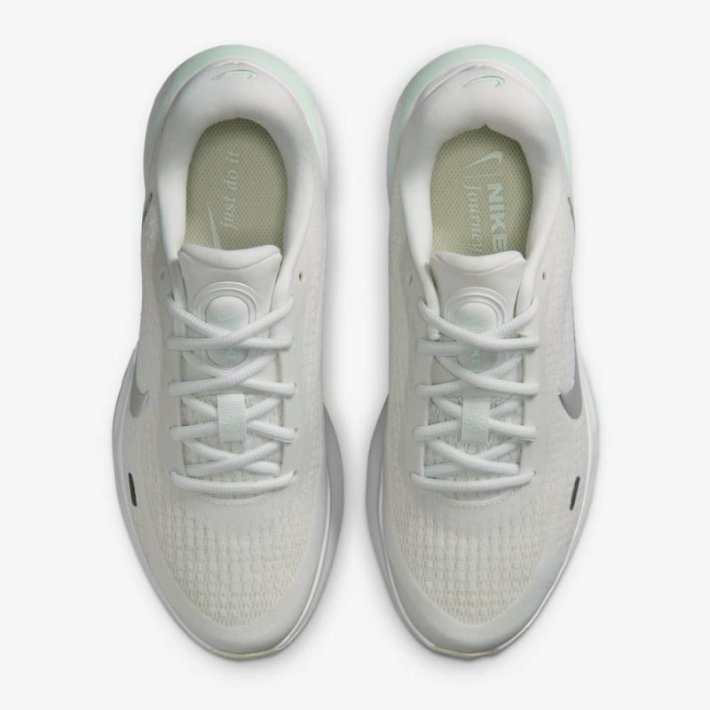 Giày Nike Journey Run Nữ - Xám Trắng