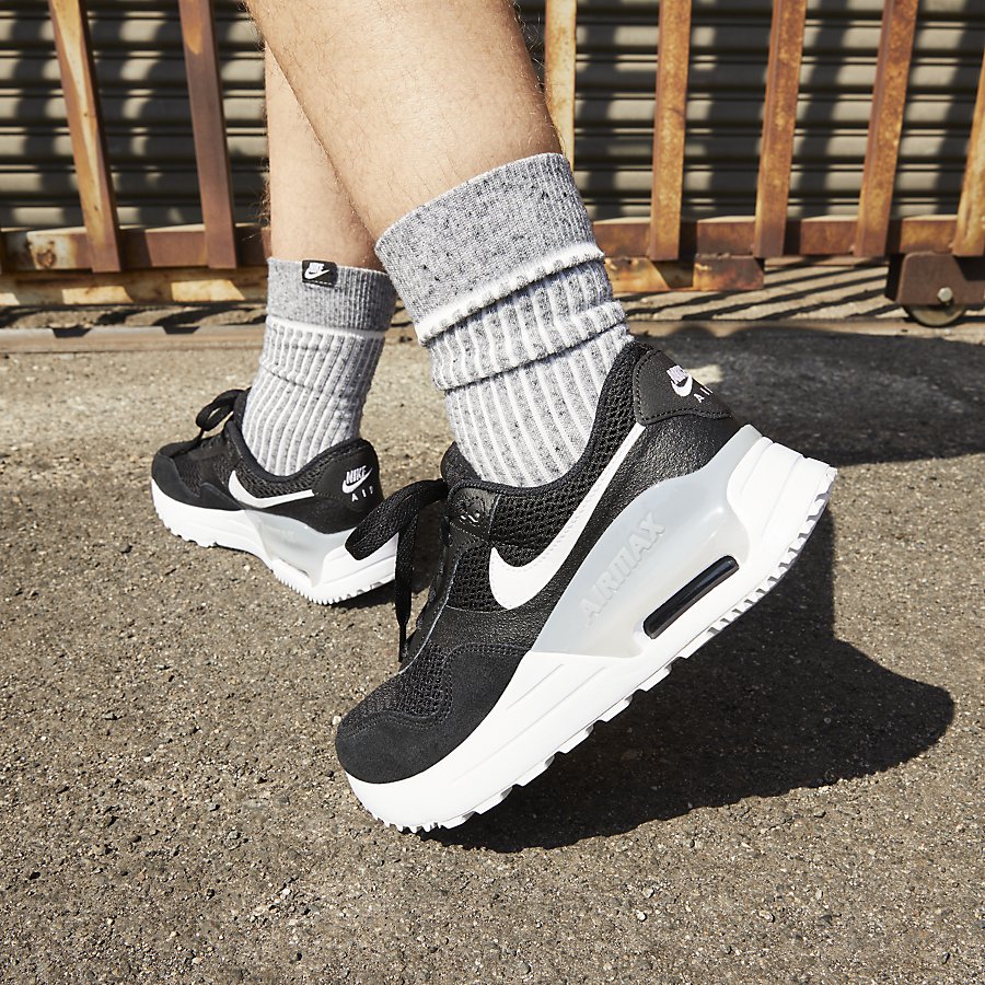 Giày Nike Air Max SYSTM Nữ - Đen Trắng - hình 7